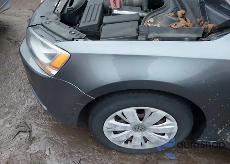 2014 Volkswagen Jetta 1.8T Se from USA, damaged, VIN 3VWD07AJ6EM247588